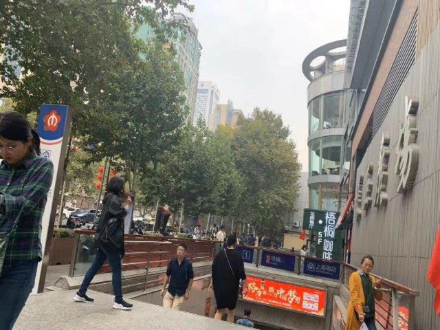 (出租)秦淮区新街口羊皮巷餐饮旺铺招租 商圈成熟 包办执照