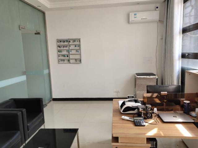 (转让)营业中中介门店整体转让或转租 地理位置好 精装修 接手即干