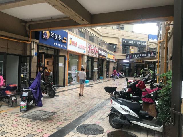 (转让)(同捷推荐)无锡新吴区梅村达安上品商业广场炸鸡店转让