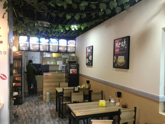 (转让)小蜜蜂优推,吴江三里桥精装修品牌肉夹馍店转让