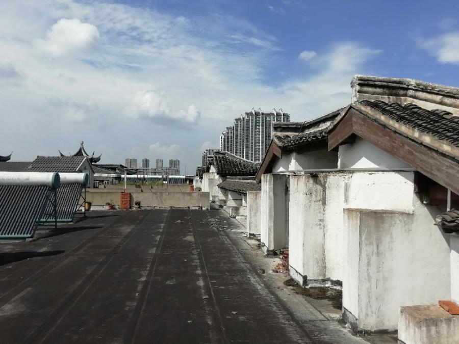 [a_31639]【变卖】张家港市金港镇南沙江海南路西侧体育馆南1幢不动产