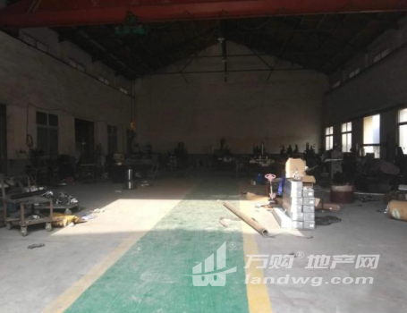 出售江阴临港7.8亩集土厂房2000方机械交通方便 