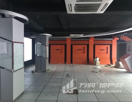 上海路地铁口 越界梦幻城 临街可做门头 商业用地