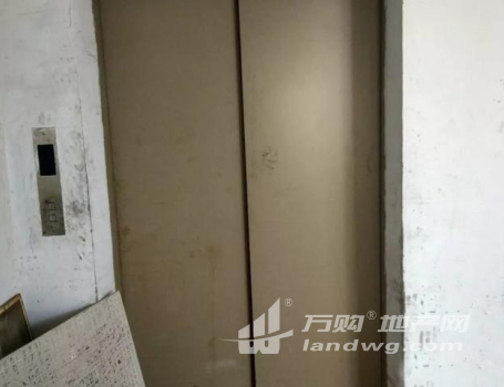 青阳桐岐3层2500平出租2吨货梯 
