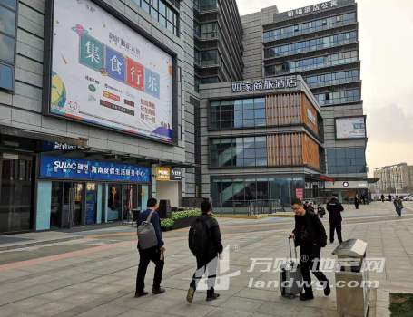 南京火车站北广场精彩天地美食广场一楼商铺50平米精装整租