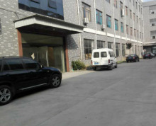 张泾独门独院三层厂房2300平有货梯有办公宿舍楼 