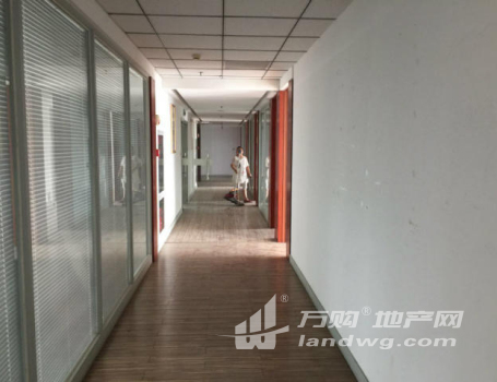 (出租)华东大厦湖滨路全精装木地板玻璃隔断功能区高得房率