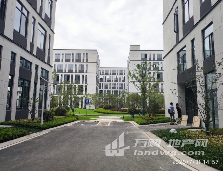 出售镇江大港新区1200平米独栋厂房、50年产权