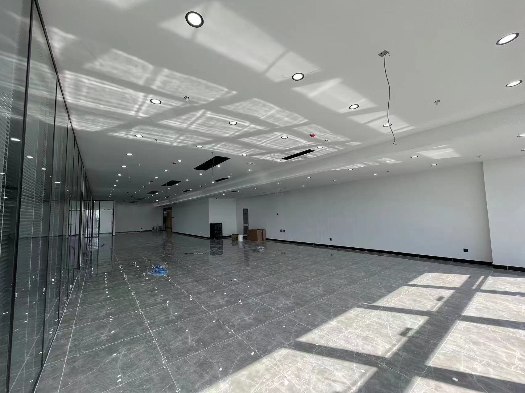 中海观园 交通便利 咖啡足浴办公 中海观园 交通便利 咖啡足浴办公