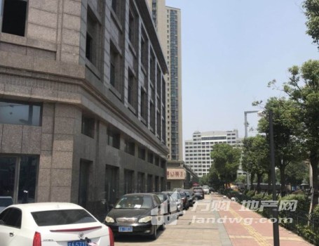 南京六合区华城名府底商文星成长街区双轨，三年后开发商120%回购！