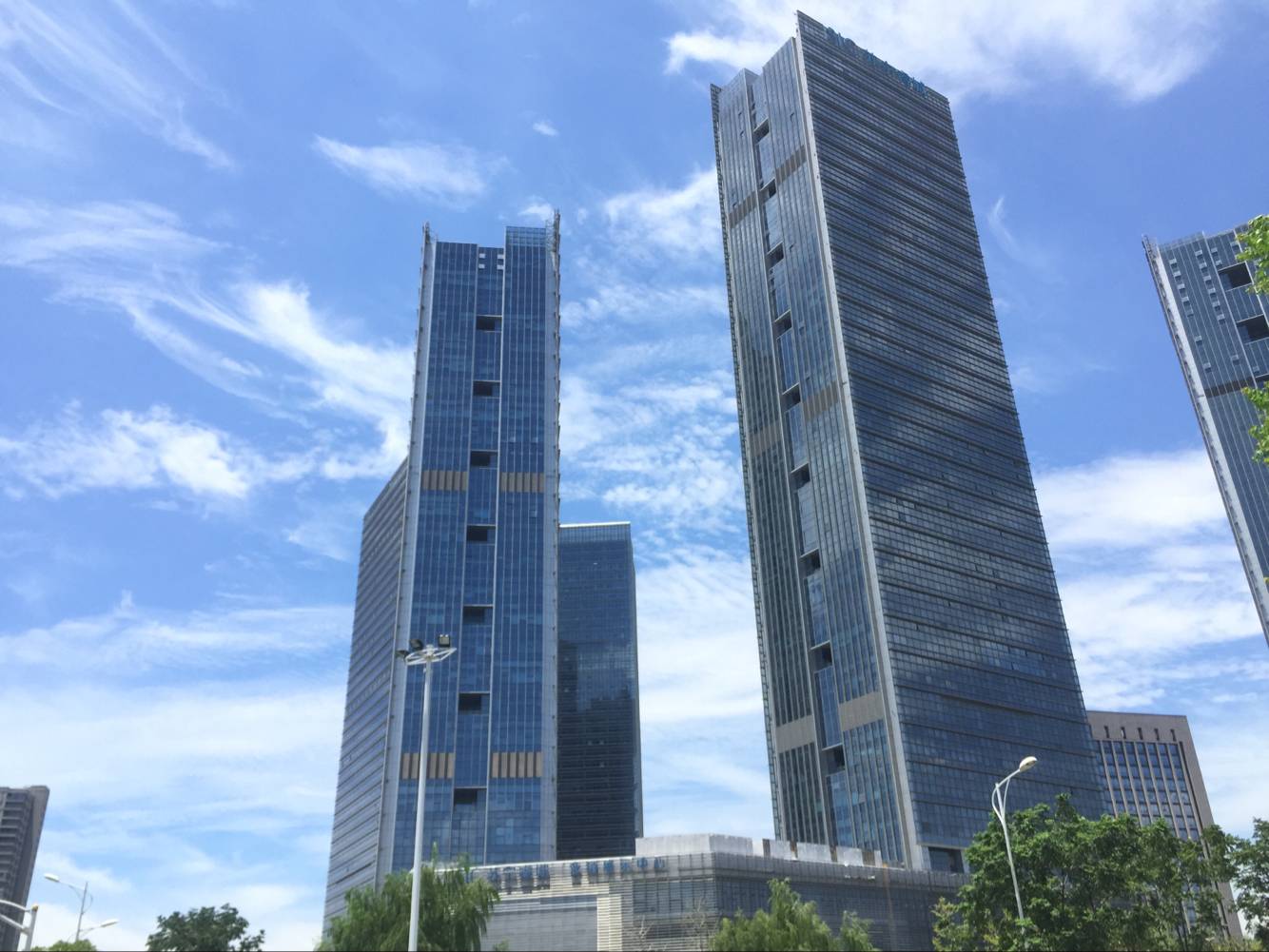 00元/月 区域:鼓楼区 龙江 地址:南京市鼓楼区苏宁睿城