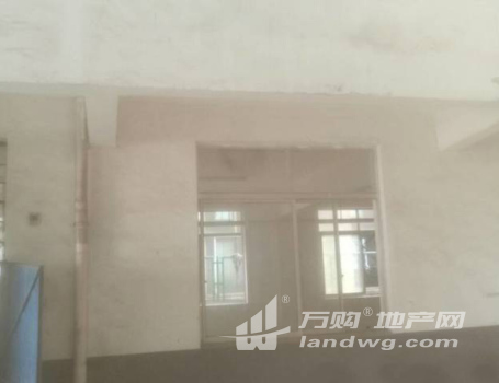 张泾工业园1700平机械厂房带20吨行车