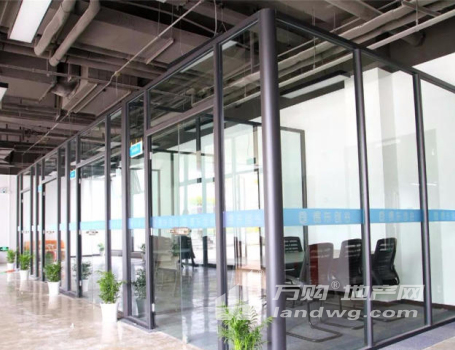 锡东创谷 东站地铁口写字楼联合办公区纯玻璃展厅有免租 