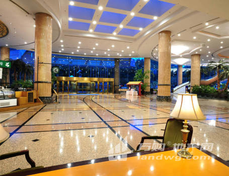 出租中山东路五星级酒店4层145平米办公区域
